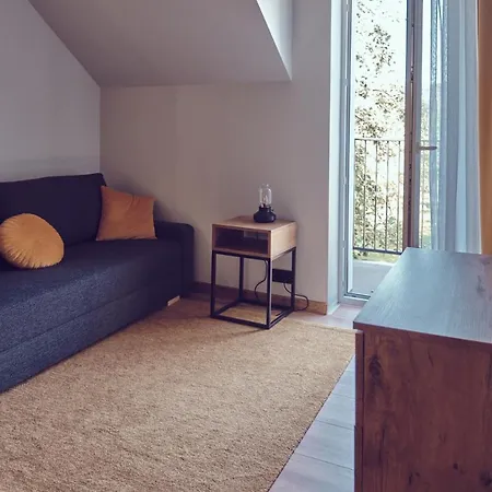 Apartment Wieliczkahome 1st Floor + Garden + Parking