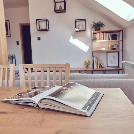 Wieliczkahome 1st Floor + Garden + Parking *